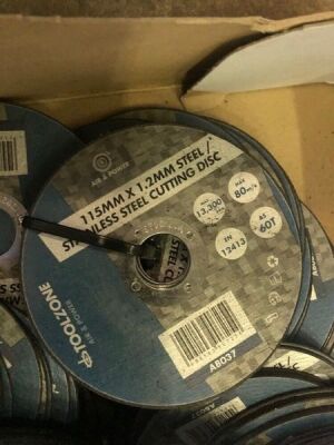 200 x Cuttling Discs's - 2
