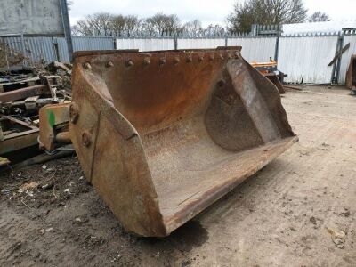 BAC Caulkett Hi Tip Bucket - 2