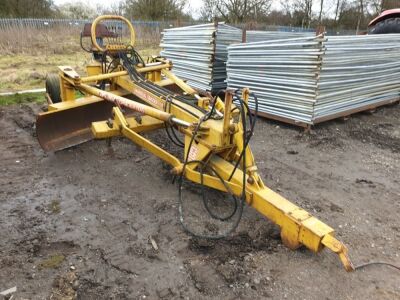 Universal D5 Drawbar Grader