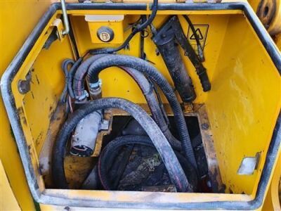 2014 JCB JS145LC Excavator - 28