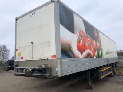 2010 Gray and Adams Tandam Axle Fridge Trailer 