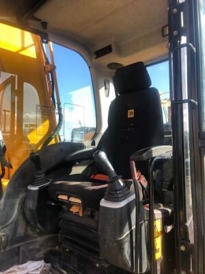 2014 JCB JS145LC Excavator - 43