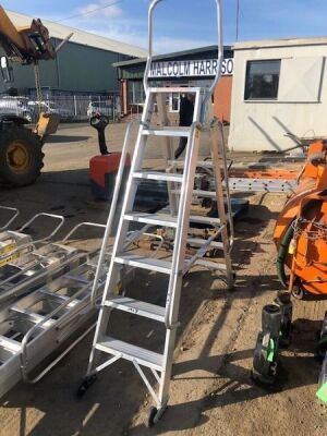 Aluminium A Frame Safety Step Ladders