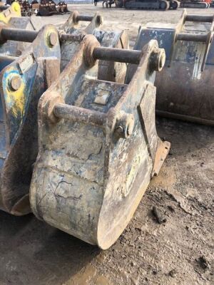 18inch Geith Digging Bucket - 65mm Pins  - 2