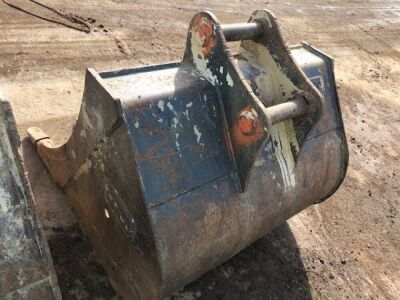 4ft Hill Digging Bucket - 65mm Pins - 4