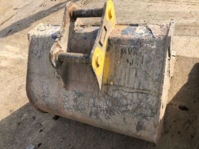 4ft Hill Digging Bucket - 65mm Pins - 4