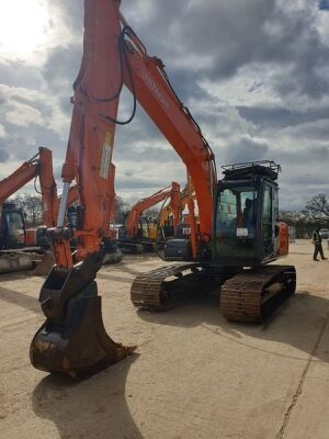 2011 Hitachi ZX130LCN-3 Excavator - 3