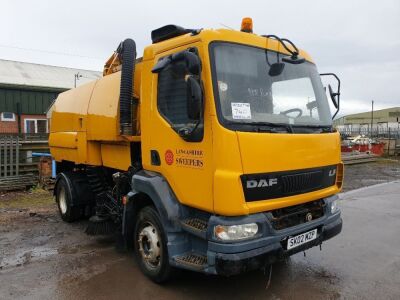 2002 DAF LF55 180 Johnston Sweeper 