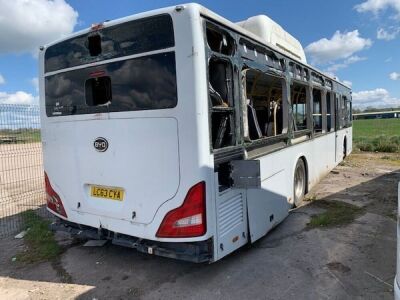 2013 BYD 21/34/1 Service Bus - 4