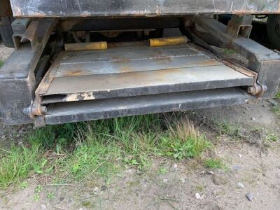 2009 Iveco Eurocargo 75E16 4x2 Box Van Tail Lift - 9