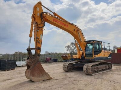 2015 Hyundai R300LC Excavator - 3