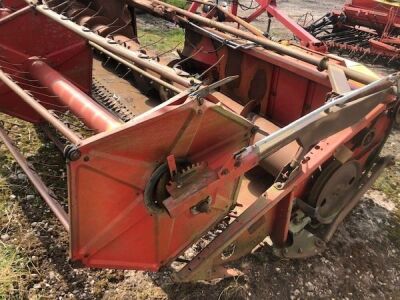 Massey Ferguson Combine Header - 4