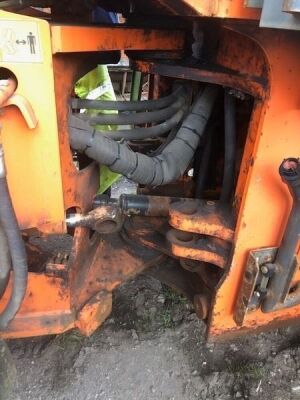 2009 Hitachi ZW220 Wheeled Loader - 7