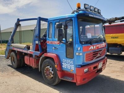 2006 VOLVO FL6E Skiploader 4x2 - 2