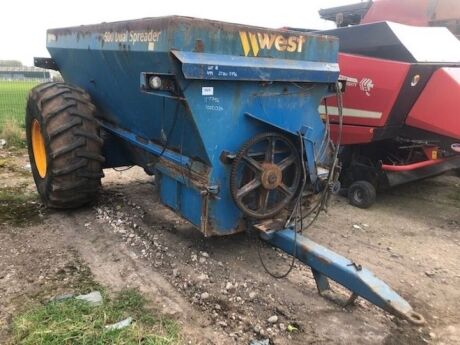 West 1600 Dual Spreader 