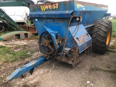 West 1600 Dual Spreader  - 2