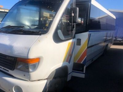 2001 Mercedes 814 Plaxton Cheetah 33 Seat Coach - 2