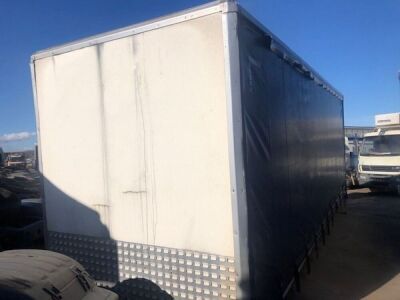 24' Curtainside Body - 4