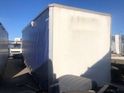 24' Curtainside Body - 4