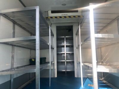 2015 Mitsubishi Fuso 7C18 4x2 Fridge - 5