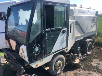 2013 Johnston Compact Sweeper - 5