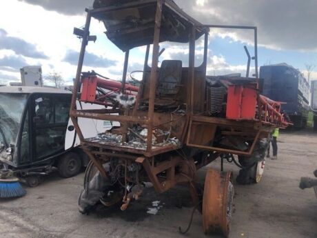 Bateman Contour Crop Sprayer 