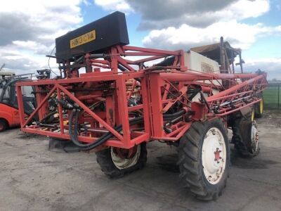Bateman Contour Crop Sprayer  - 3