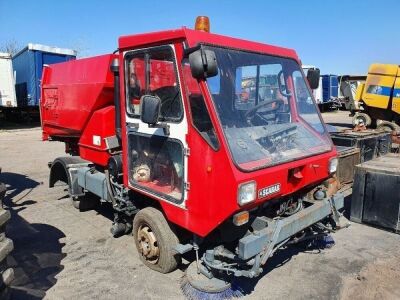 Scarab Compact Sweeper