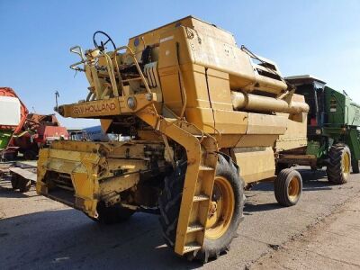 New Holland Clayson 1540 Combine