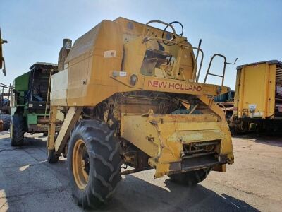 New Holland Clayson 1540 Combine - 3