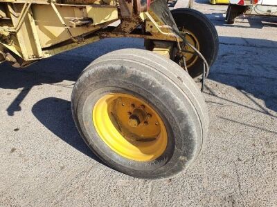 New Holland Clayson 1540 Combine - 9
