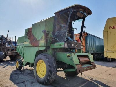 John Deere 1055 Combine - 2