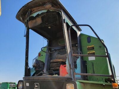 John Deere 1055 Combine - 6