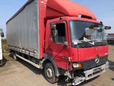 2002 Mercedes Atego 818 4x2 Curtainside Rigid