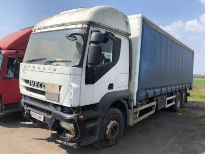 2009 Iveco Stralis 6x2 Curtainsider