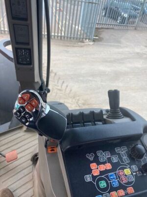 2017 Case Puma 220 Tractor - 2