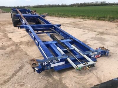 2013 SDC Triaxle Sliding Skeletal Trailer - 10