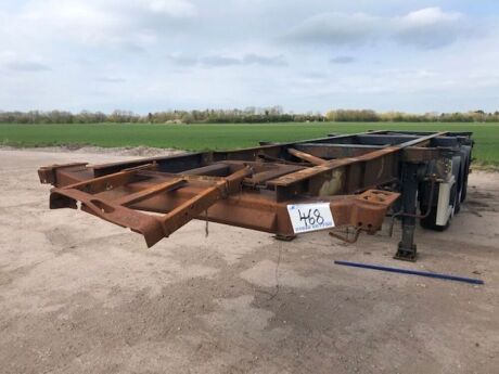 2013 Dennison Triaxle Sliding Skeletal Trailer