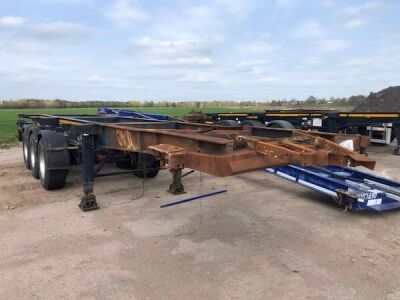 2013 Dennison Triaxle Sliding Skeletal Trailer - 2