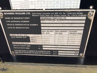 2012 Dennison Triaxle Sliding Skeletal Trailer - 7