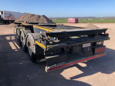 2012 Dennison Triaxle Sliding Skeletal Trailer - 4