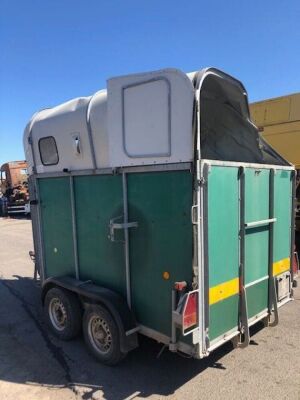 Richardson Ultra Tandem Axle Drawbar Horse Box - 4
