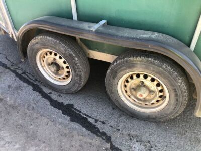 Richardson Ultra Tandem Axle Drawbar Horse Box - 6