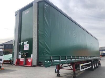 2017 Dennison Tri-alxe Curtainside Trailer