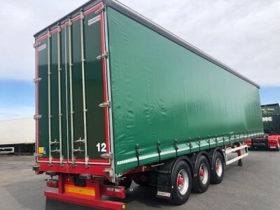 2017 Dennison Tri-alxe Curtainside Trailer - 3