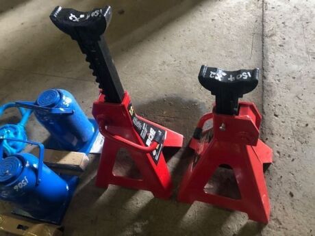 Pair of 12 Ton Axle Stands