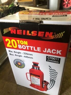 20 Ton Bottle Jack - 2