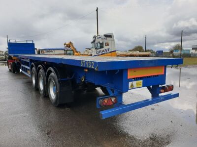 1999 Weightlifter 13.6 -21m Extendable / Steer Triaxle Flat Trailer  - 2