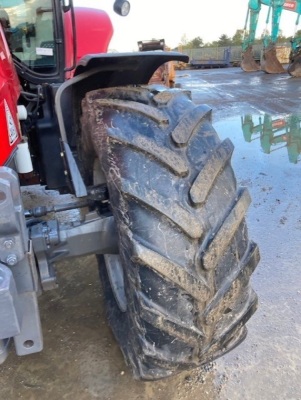 2015 Massey Ferguson 7620 Dyna-VT Tractor - 14