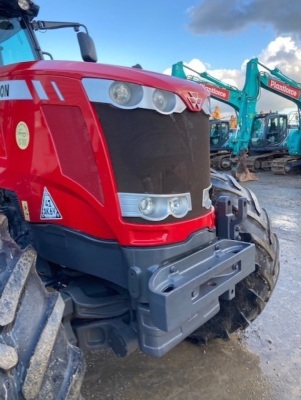 2015 Massey Ferguson 7620 Dyna-VT Tractor - 17